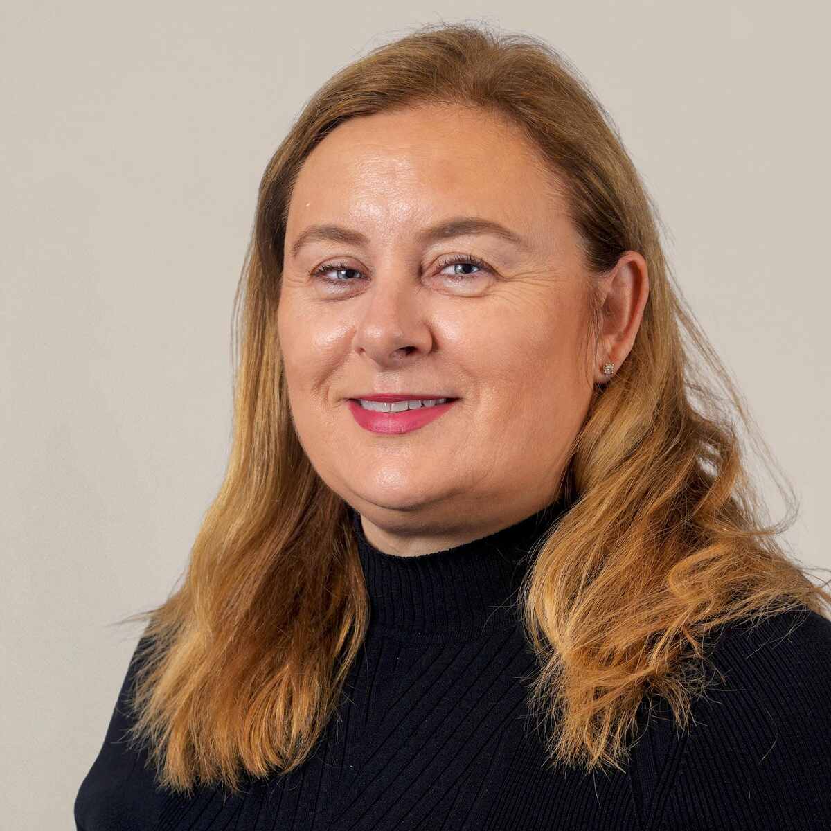 Deirdre Holmes, FNP
